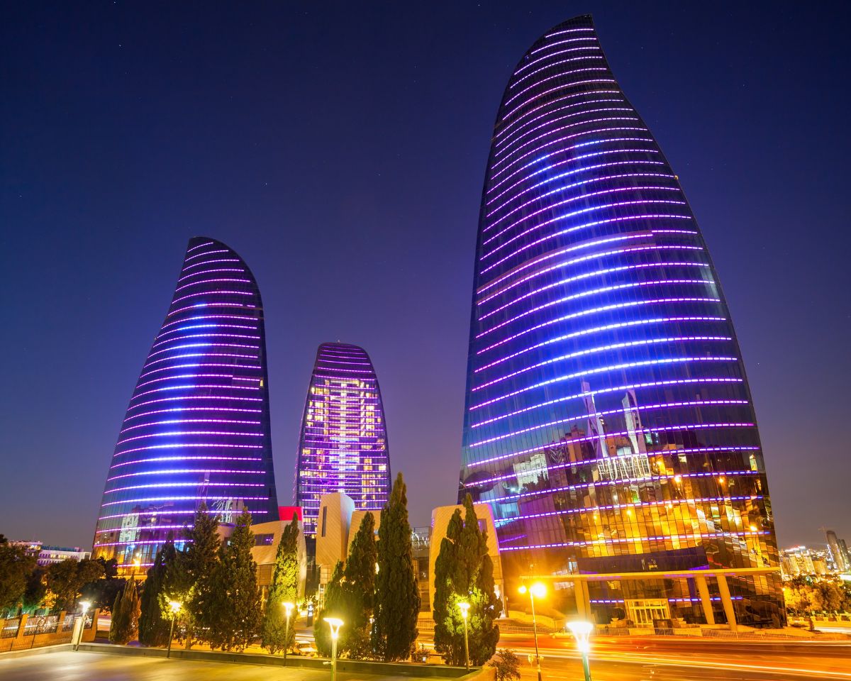 Baku Tour Package with Private Car (5 Days, 3 Persons)
